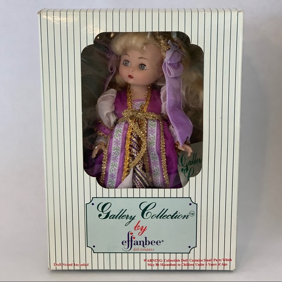 effanbee Sleeping Beauty Gallery Collection - Picture 2 of 9